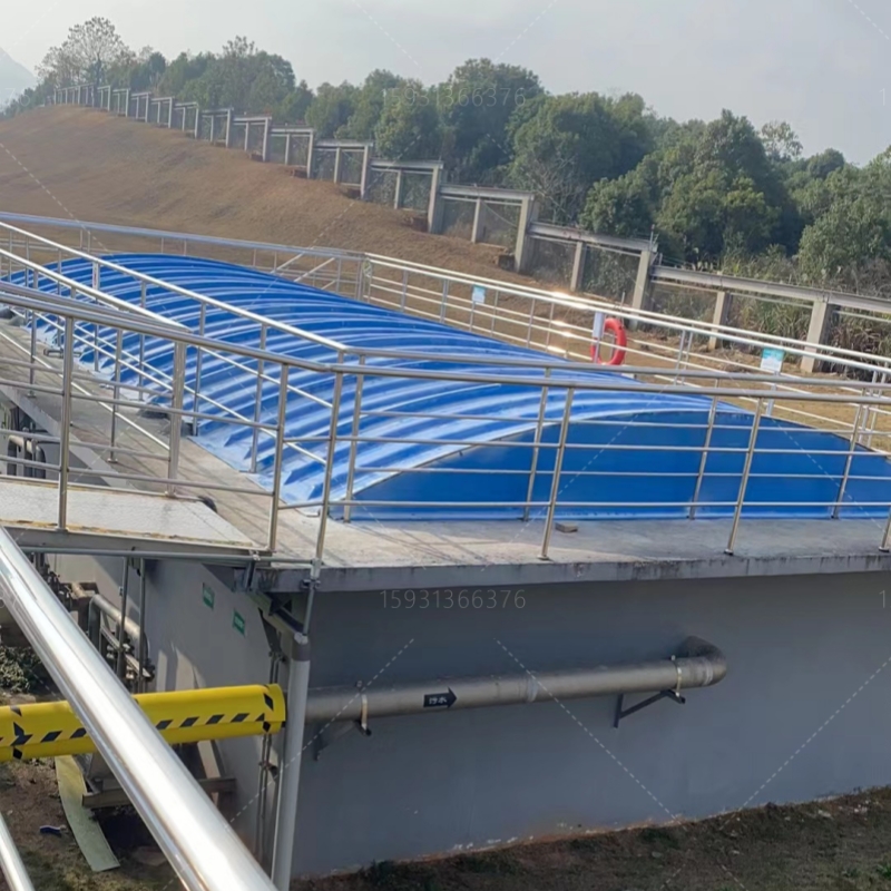 玻璃鋼污水池蓋板的優(yōu)勢(shì)